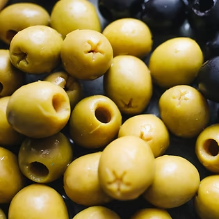 Olive sans noyau - 100 g - زيتون بدون عضم